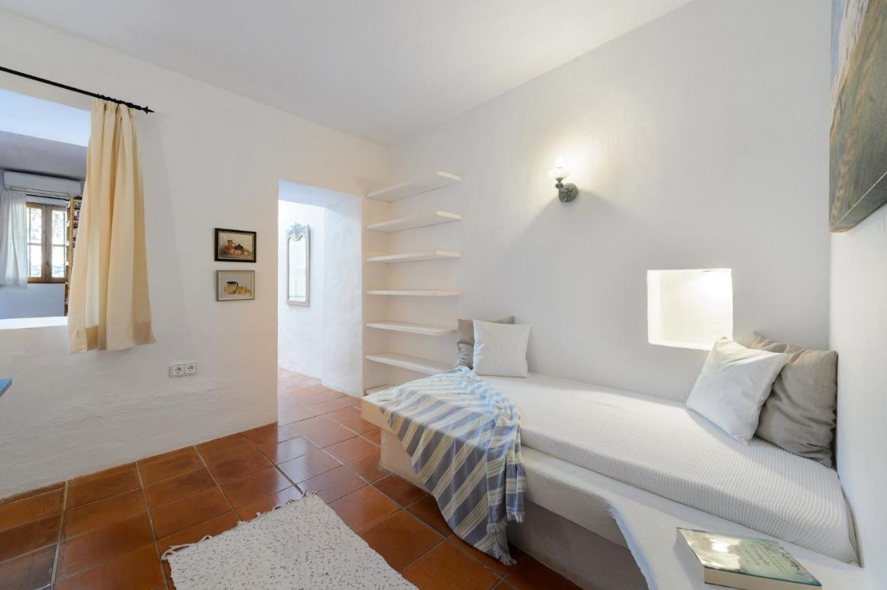 Villa Patri Sant Carles de Peralta Bagian luar foto